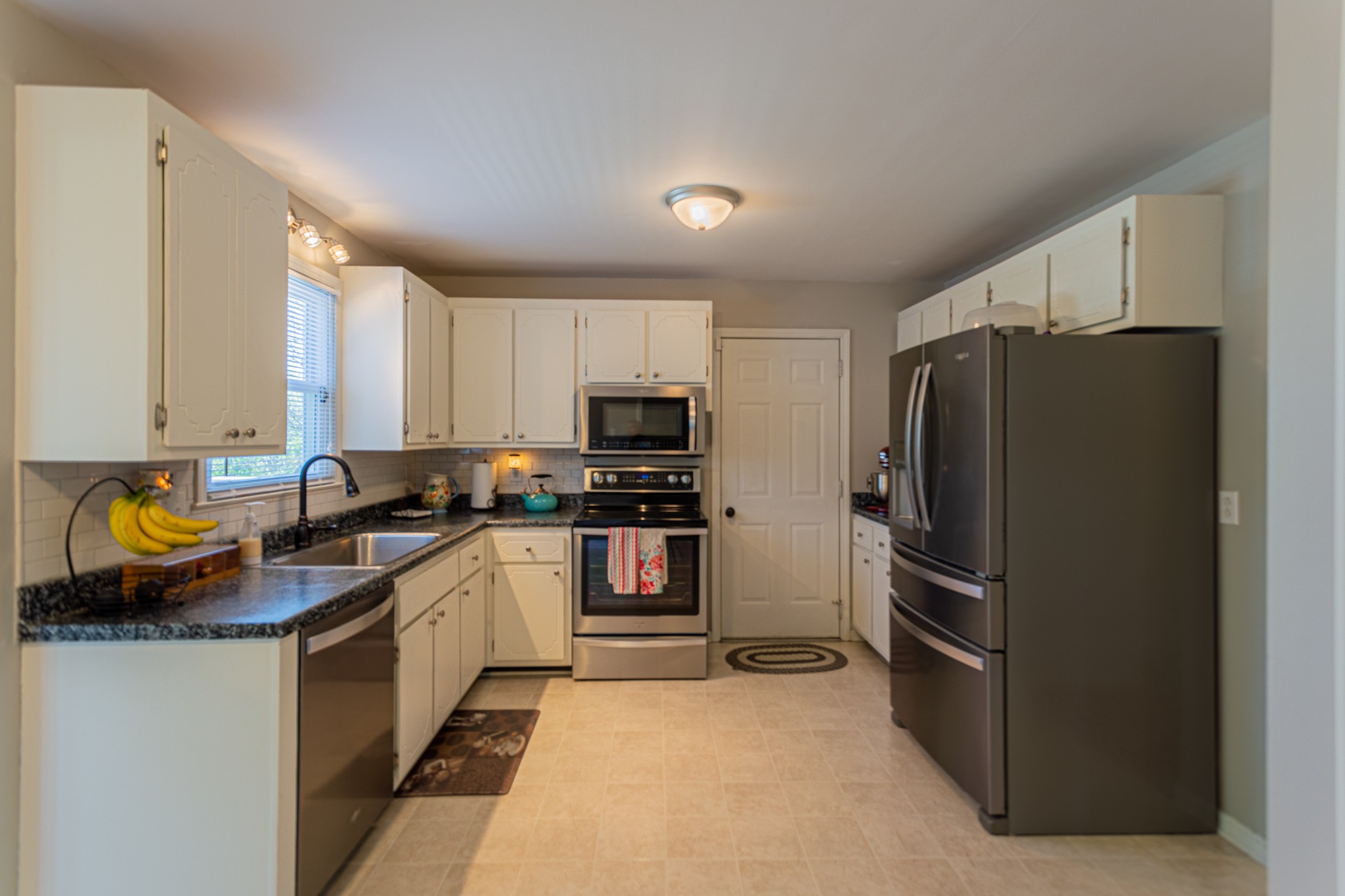 412 Pinnacle Point Clarksville, TN 37043 - Photo 10 of 41 Gallery Image 10