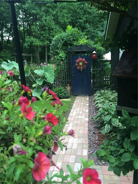 2424 Rutledge Road Transfer, PA 16154 - Photo 22 of 25 Gallery Image 22