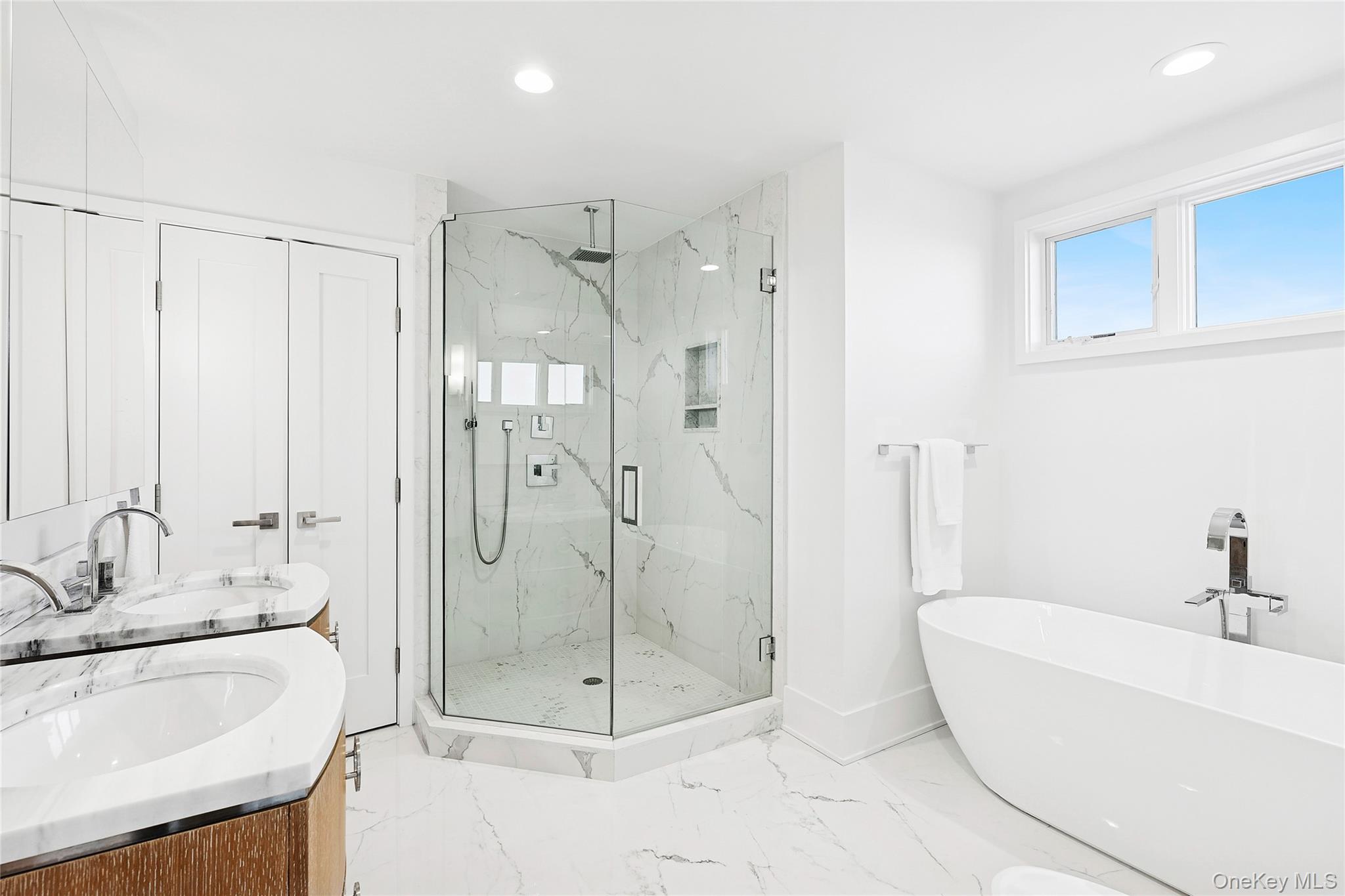 617 Dune Road Westhampton, NY 11978 - Photo 15 of 21