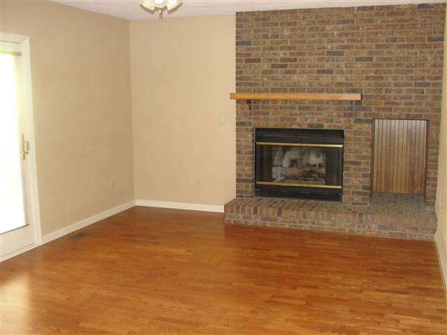 5624 Legion Hall Road Dunlap, IL 61525 - Photo 11 of 15 Gallery Image 11