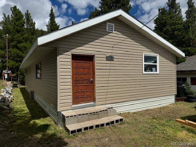325 Aspen Road Idaho Springs, CO 80452 - Photo 1 of 10 a view of backyard of house