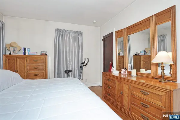 $799,999 | 116 7th Avenue, Westwood, NJ 07675