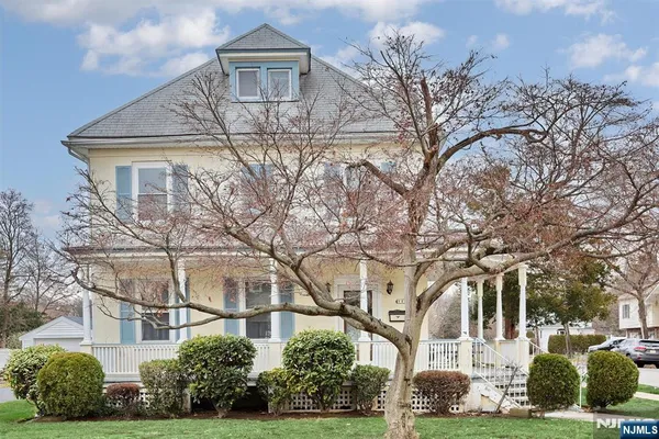 $799,999 | 116 7th Avenue, Westwood, NJ 07675