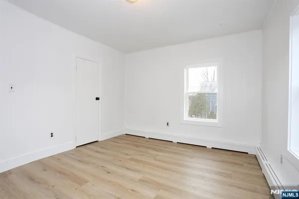 $799,999 | 116 7th Avenue, Westwood, NJ 07675