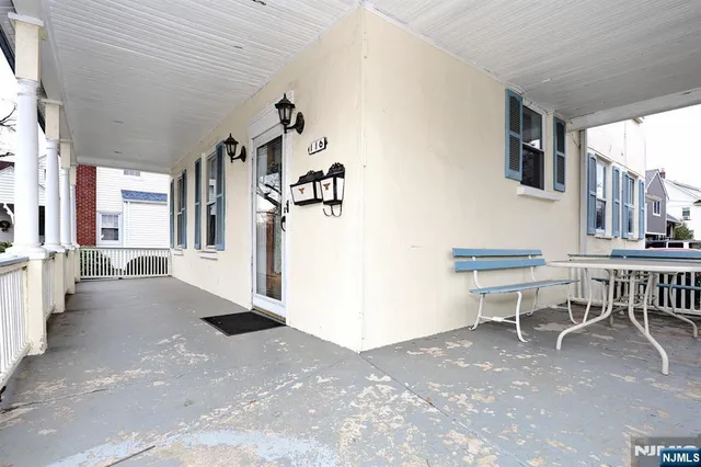 $799,999 | 116 7th Avenue, Westwood, NJ 07675