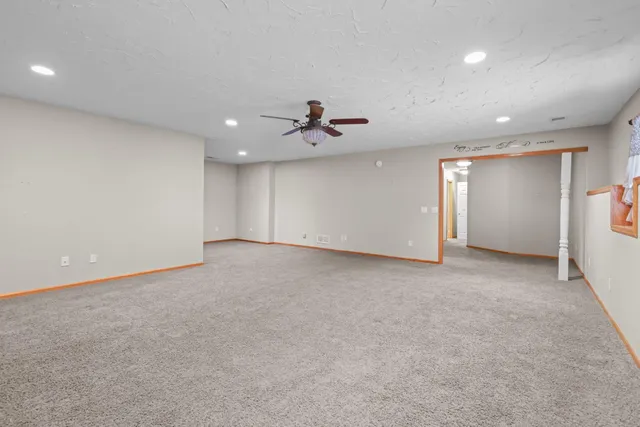 $415,000 | 6600 Founders Parkway, Brooklyn Park, MN 55445