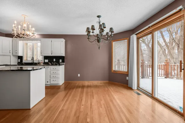 $415,000 | 6600 Founders Parkway, Brooklyn Park, MN 55445