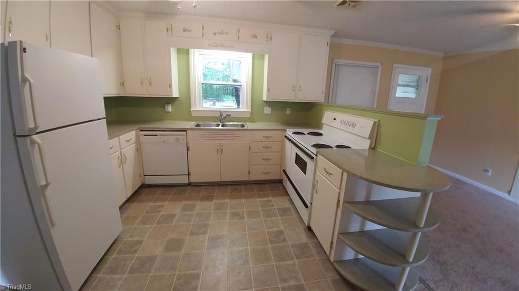 273 Milling Road Mocksville, NC 27028 - Photo 4 of 22 Gallery Image 4