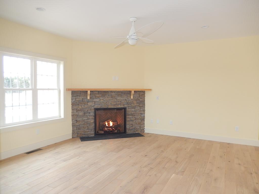 515 Guinea Road Charlotte, VT 05445 - Photo 3 of 24 Gallery Image 3