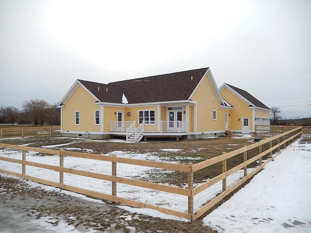 515 Guinea Road Charlotte, VT 05445 - Photo 4 of 24 Gallery Image 4