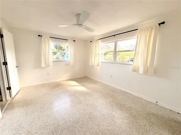 $2,600 | 523 Milwaukee Avenue, Dunedin, FL 34698