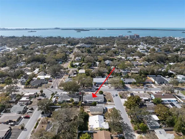 $2,600 | 523 Milwaukee Avenue, Dunedin, FL 34698