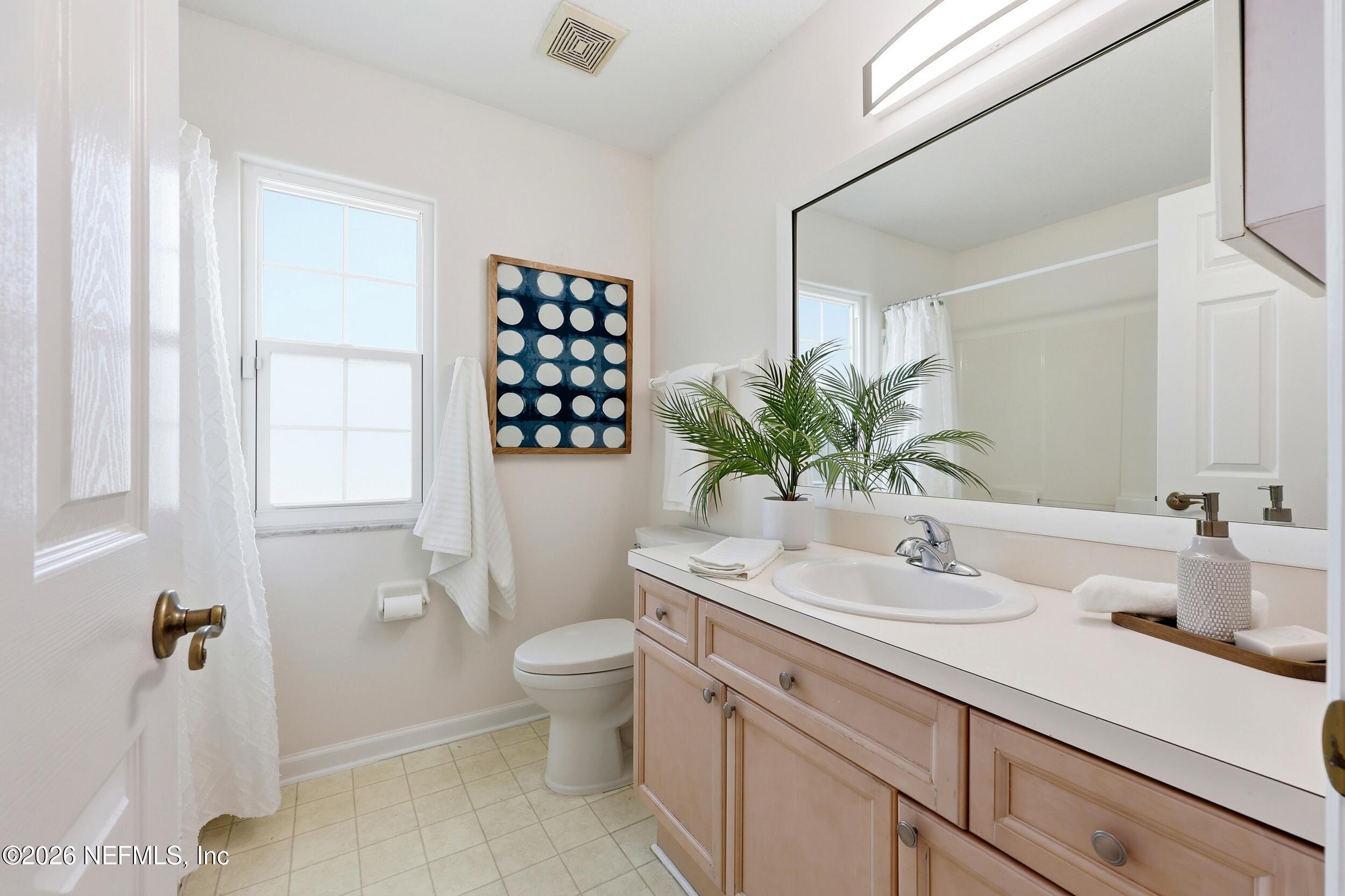 144 Cedar Ridge Circle St. Augustine, FL 32080 - Photo 37 of 48 GUEST BATHROOM