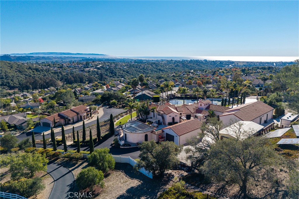 515 Windermere Lane Arroyo Grande, CA 93420 - Photo 68 of 75 an aerial view of residential houses with outdoor space