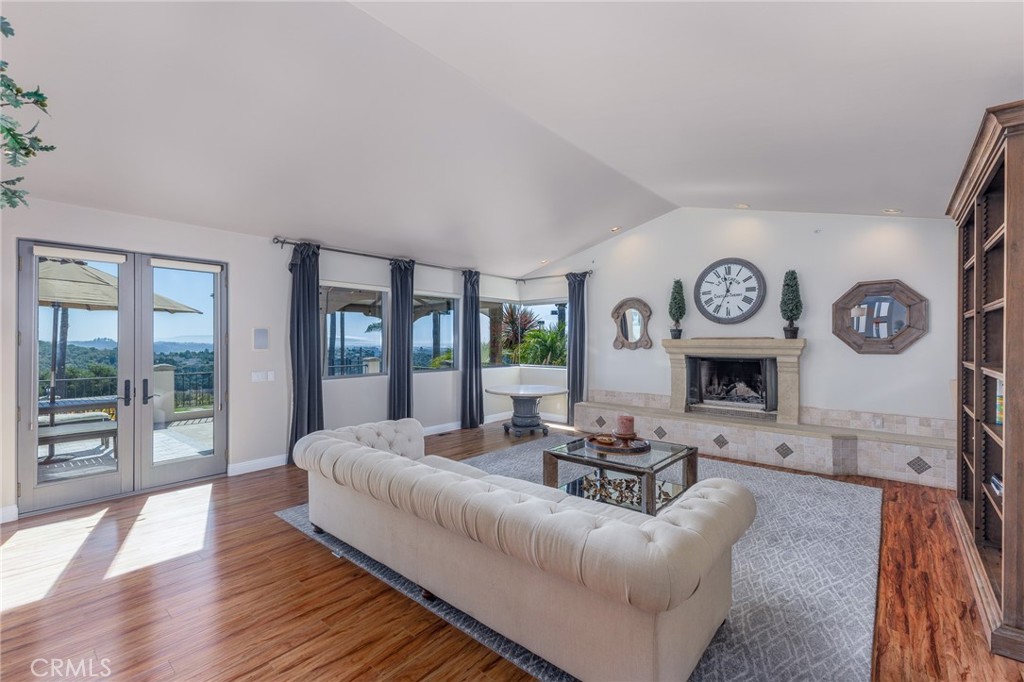 515 Windermere Lane Arroyo Grande, CA 93420 - Photo 10 of 75 a living room with furniture and a large window
