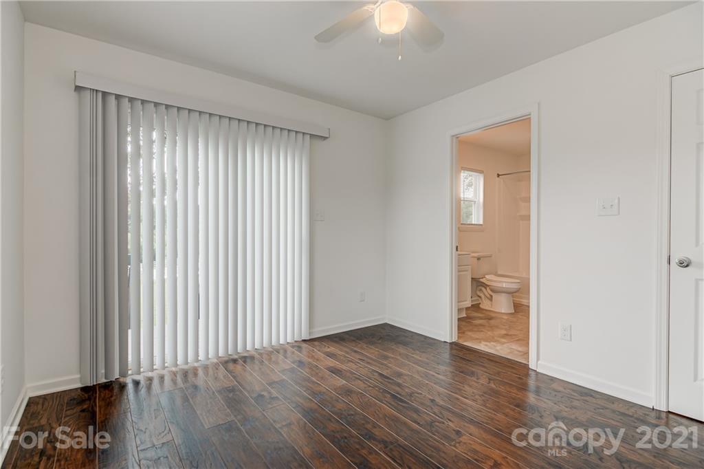 3205 Oakdale Road Charlotte, NC 28216 - Photo 17 of 25 Gallery Image 17