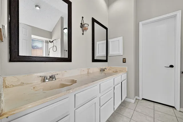 $245,000 | 3435 Silverside Drive, Katy, TX 77449