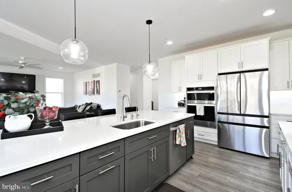 $1,175,000 | 206 Grove Valley, Chalfont, PA 18914