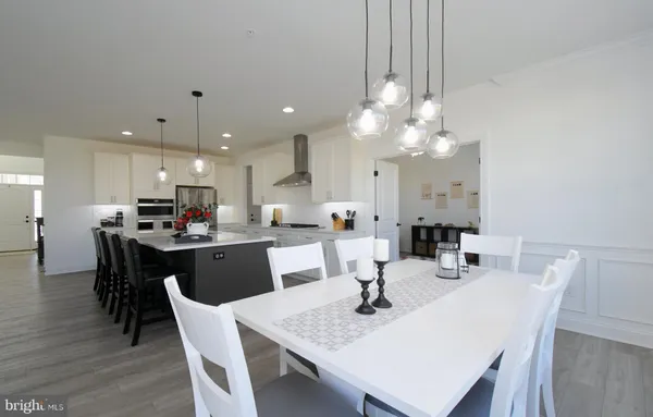 $1,175,000 | 206 Grove Valley, Chalfont, PA 18914