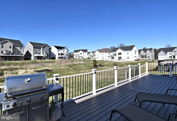 $1,175,000 | 206 Grove Valley, Chalfont, PA 18914