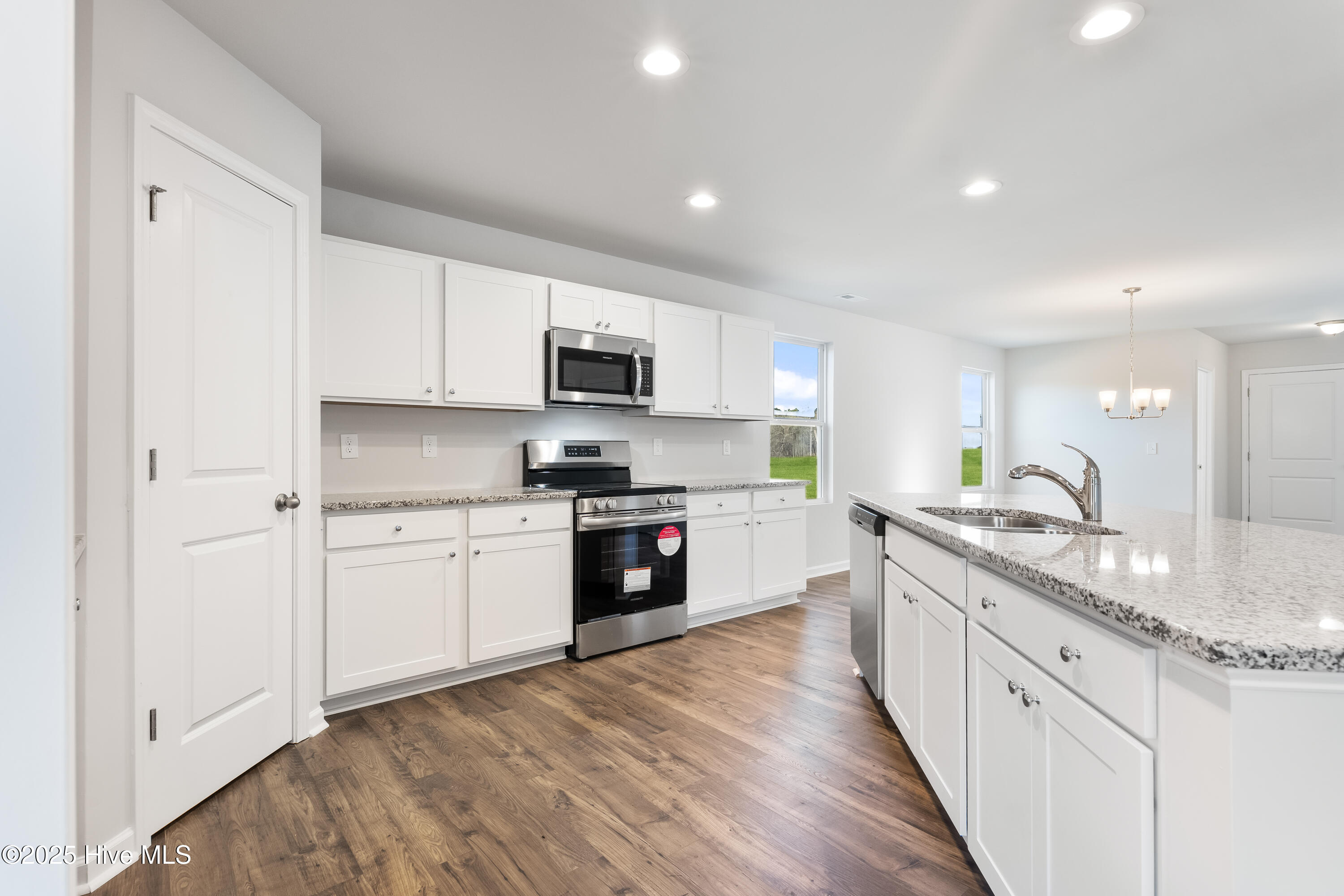 433 Deep River Road Aberdeen, NC 28315 - Photo 12 of 29 Fay_Taiz_Lot19 (11) (1)