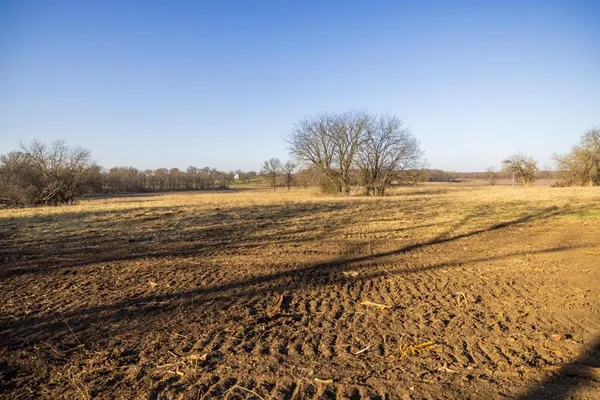 $370,000 | 1234 East 335th Street, Archie, MO 64725