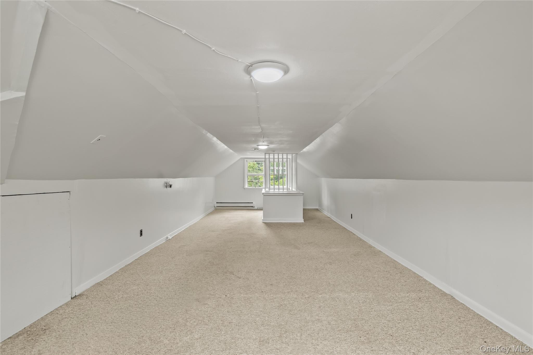281-283 Old Haverstraw Road Congers, NY 10920 - Photo 21 of 41 a view of an empty room