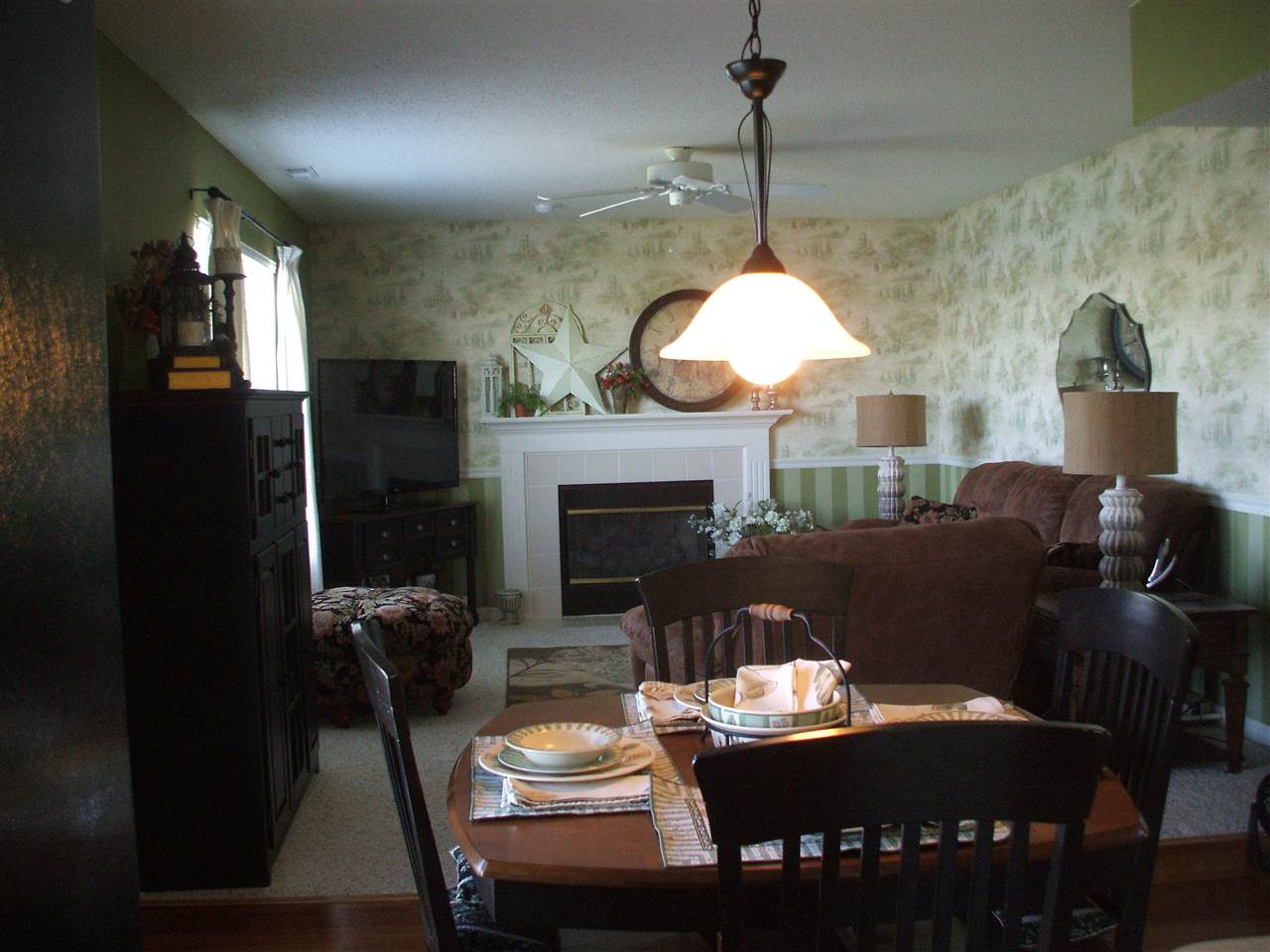 725 Springwater Road Kokomo, IN 46902 - Photo 16 of 35