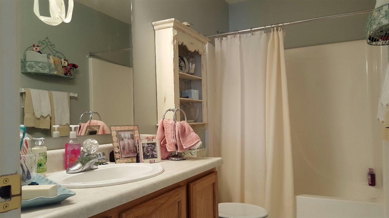 725 Springwater Road Kokomo, IN 46902 - Photo 33 of 35