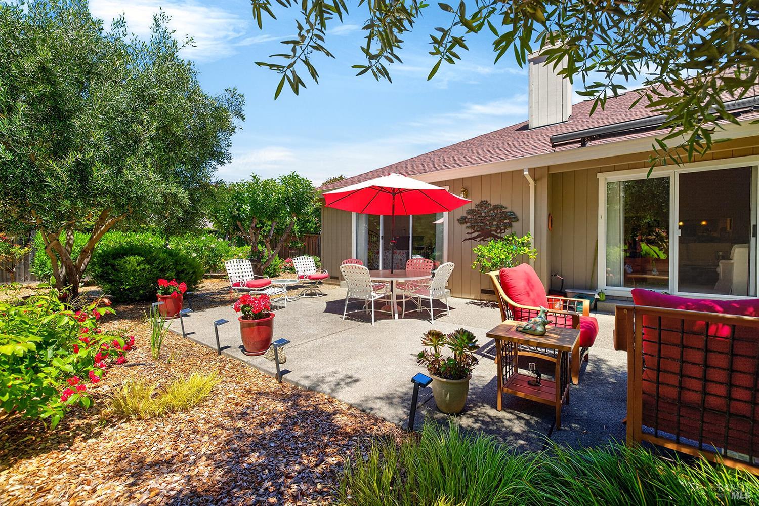 317 Miramonte Place Santa Rosa, CA 95409 - Photo 33 of 48