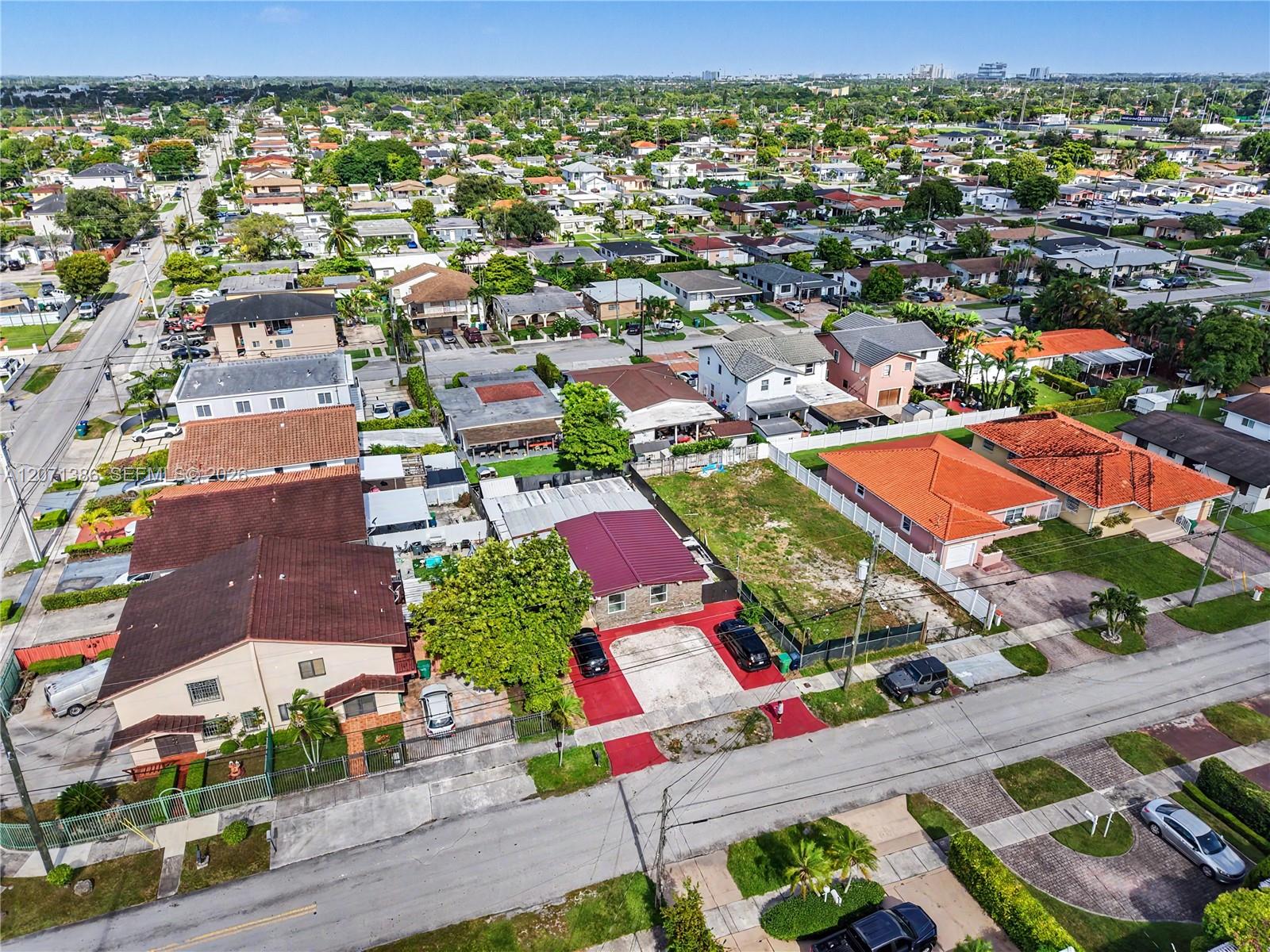 3538 Southwest 87th Court Miami, FL 33165 - Photo 76 of 85 Gallery Image 76