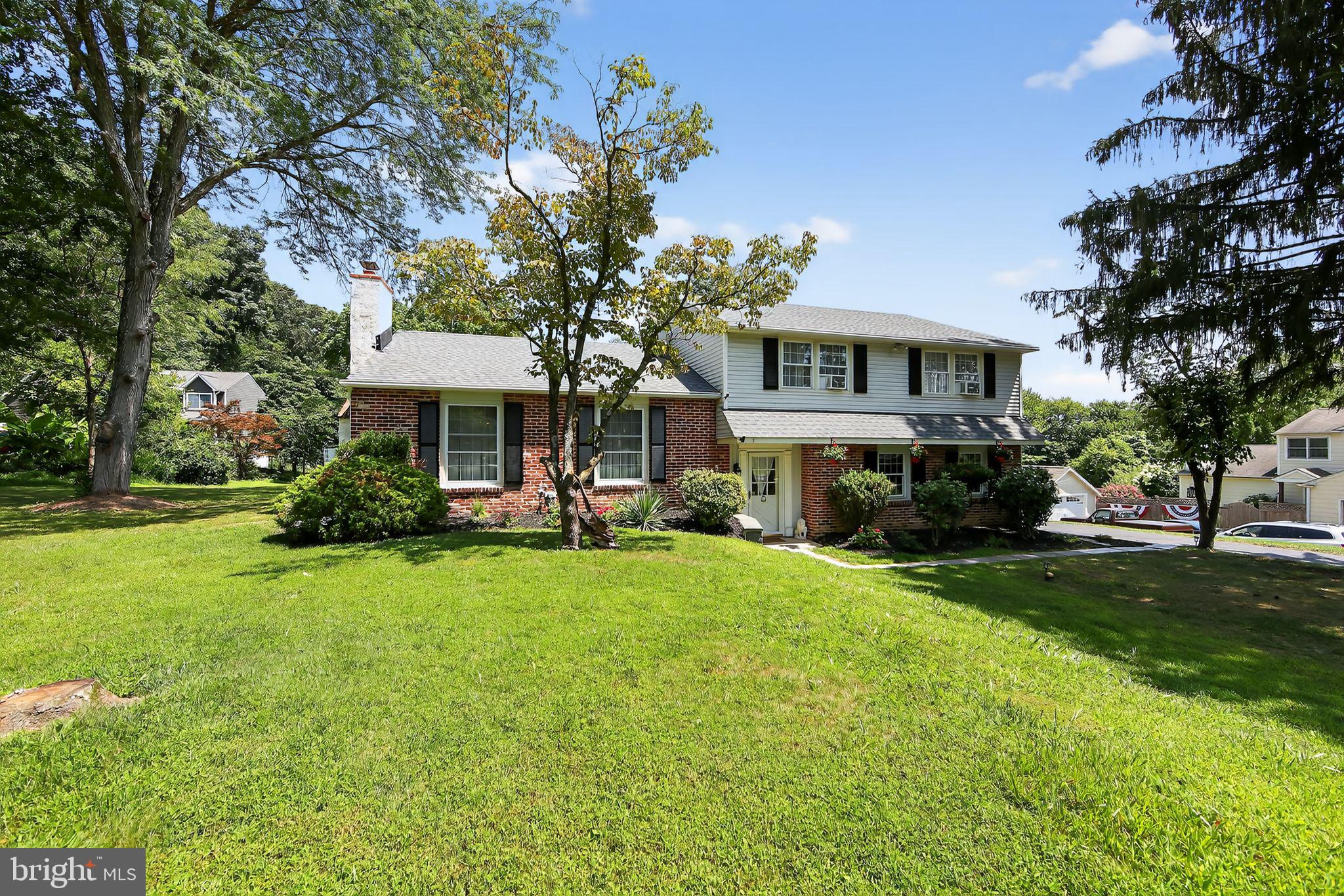 405 Edgewood Drive Exton, PA 19341 - Photo 34 of 35 Exterior front