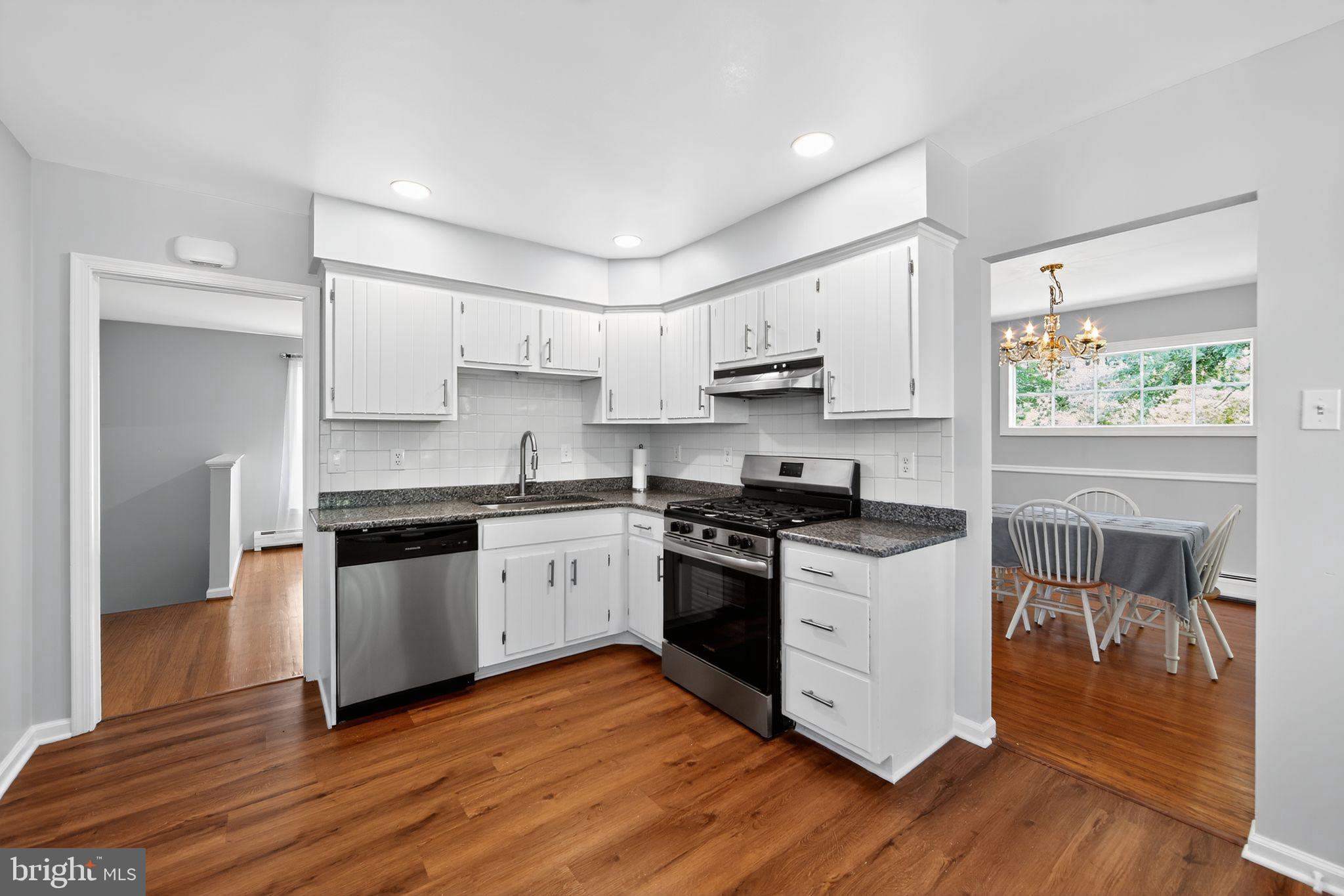405 Edgewood Drive Exton, PA 19341 - Photo 9 of 35 Kitchen
