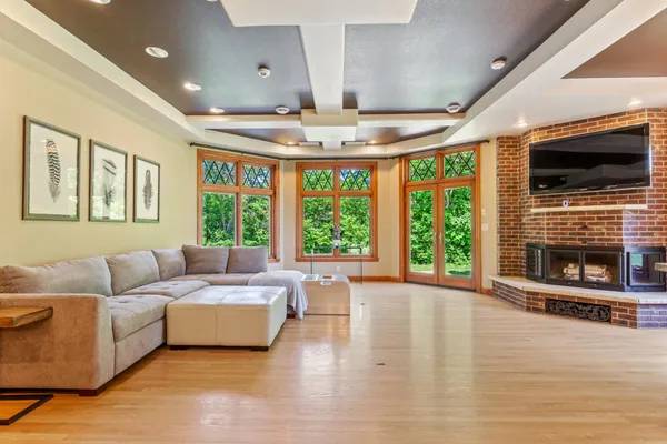 $1,695,000 | 700 62nd Avenue North, Moorhead, MN 56560