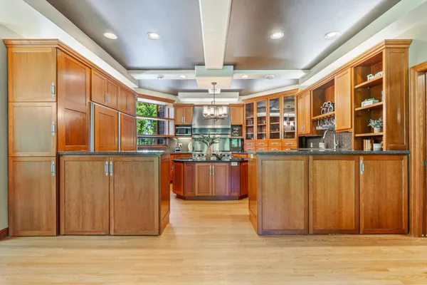 $1,695,000 | 700 62nd Avenue North, Moorhead, MN 56560