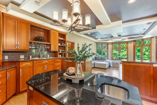 $1,695,000 | 700 62nd Avenue North, Moorhead, MN 56560