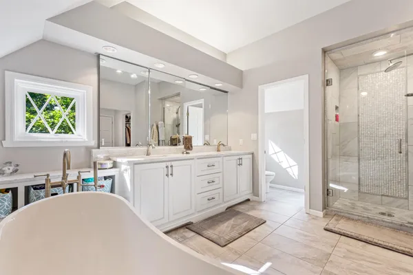 $1,695,000 | 700 62nd Avenue North, Moorhead, MN 56560
