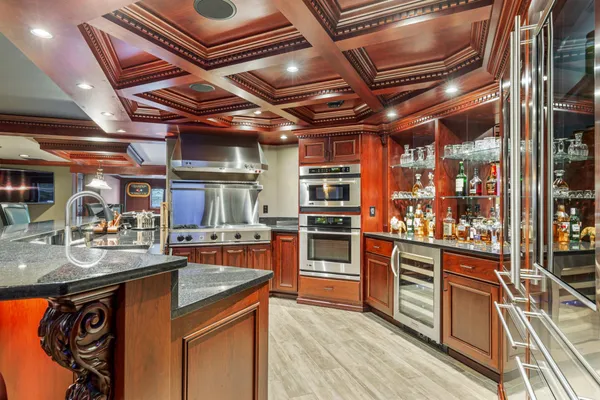 $1,695,000 | 700 62nd Avenue North, Moorhead, MN 56560