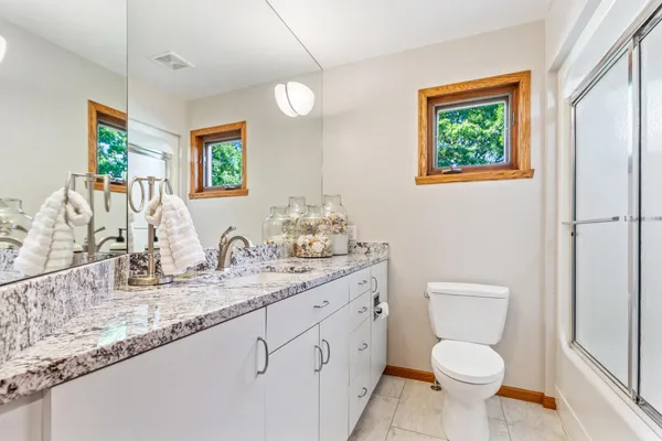 $1,695,000 | 700 62nd Avenue North, Moorhead, MN 56560