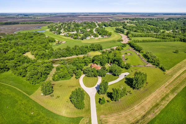 $1,695,000 | 700 62nd Avenue North, Moorhead, MN 56560