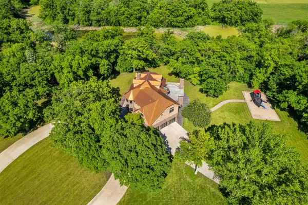 $1,695,000 | 700 62nd Avenue North, Moorhead, MN 56560