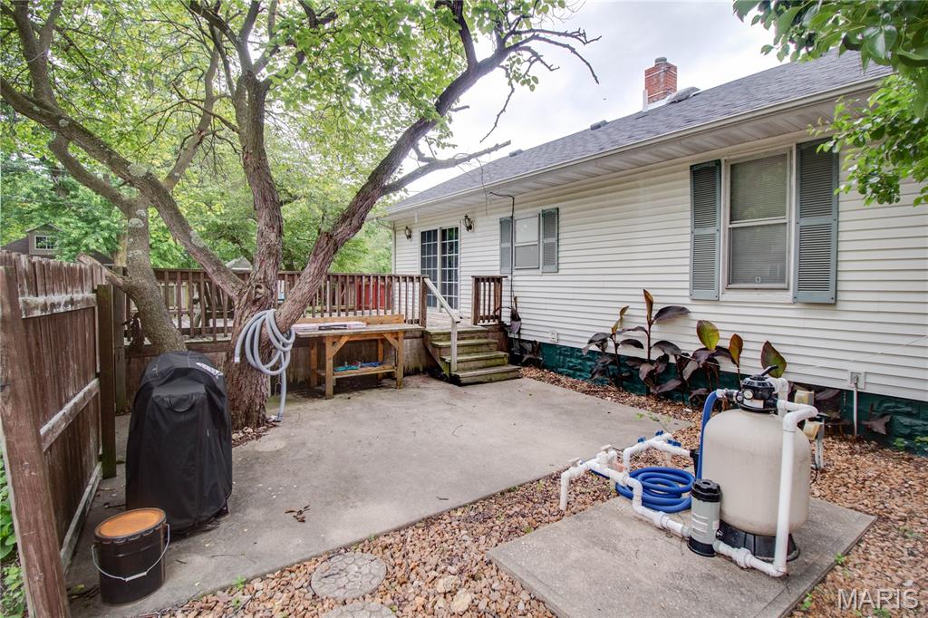 701 East Chestnut Street Gillespie, IL 62033 - Photo 31 of 41