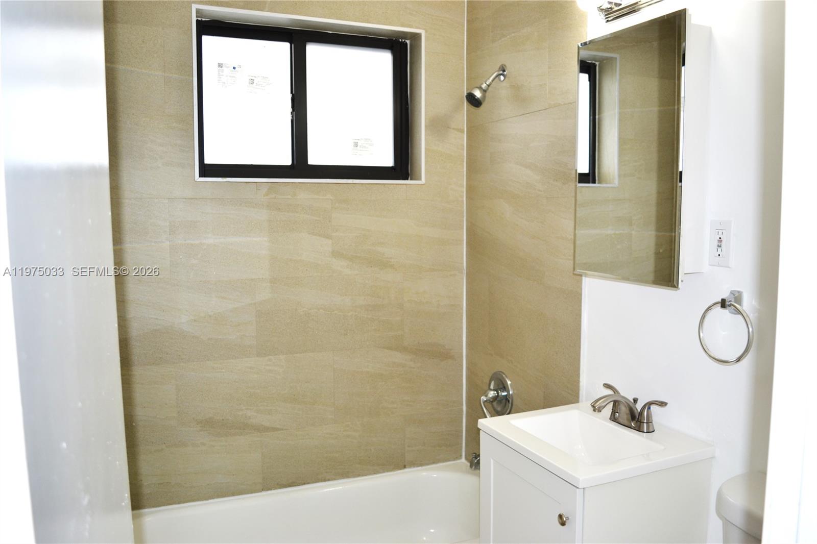 1035 Southwest 4th Street, Unit 3 Miami, FL 33130 - Photo 10 of 11