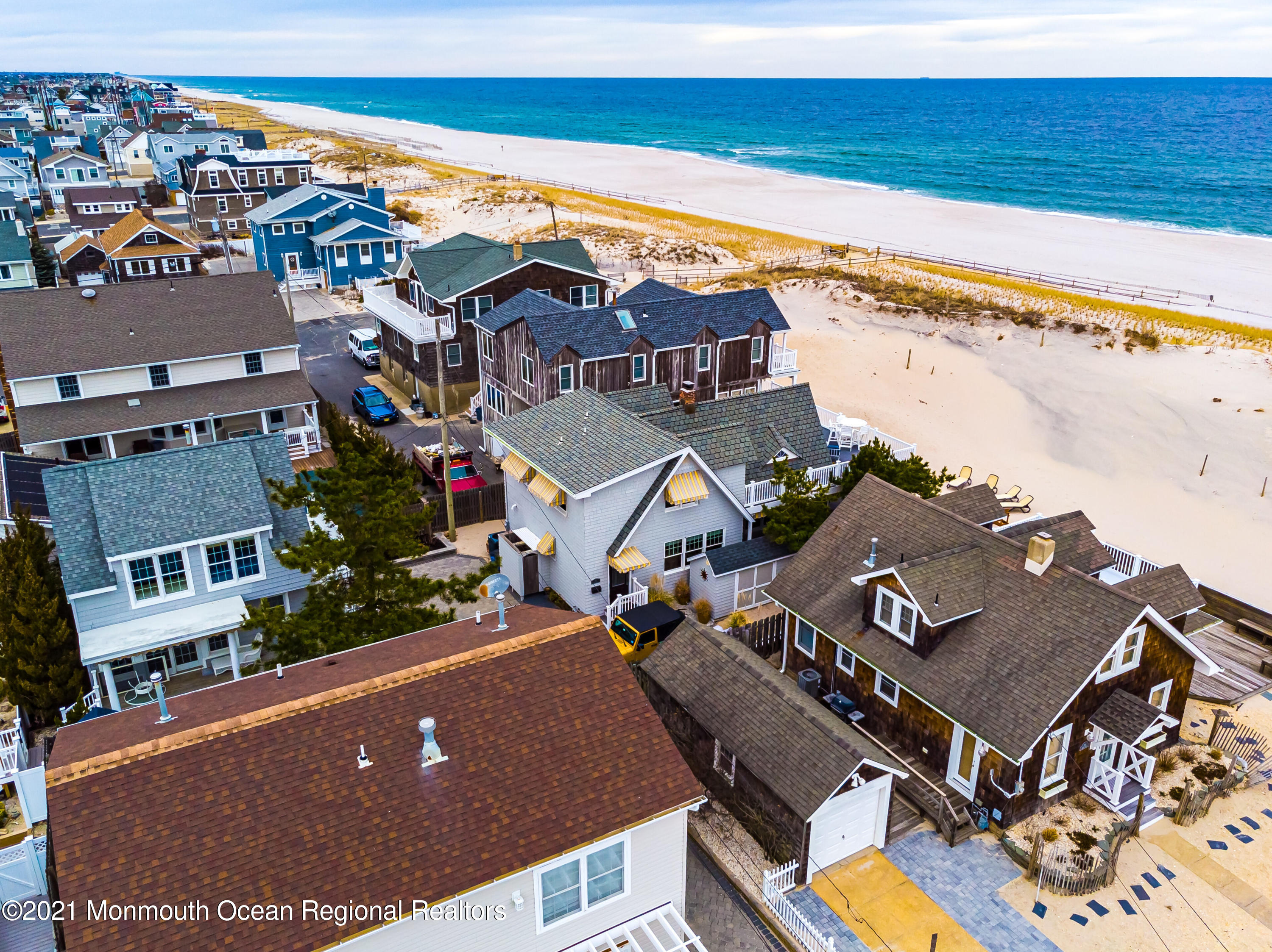 96 Oceanfront Lavallette, NJ 08735 - Photo 4 of 31 96 Ocean Front Lavallette NJ-print-004-0