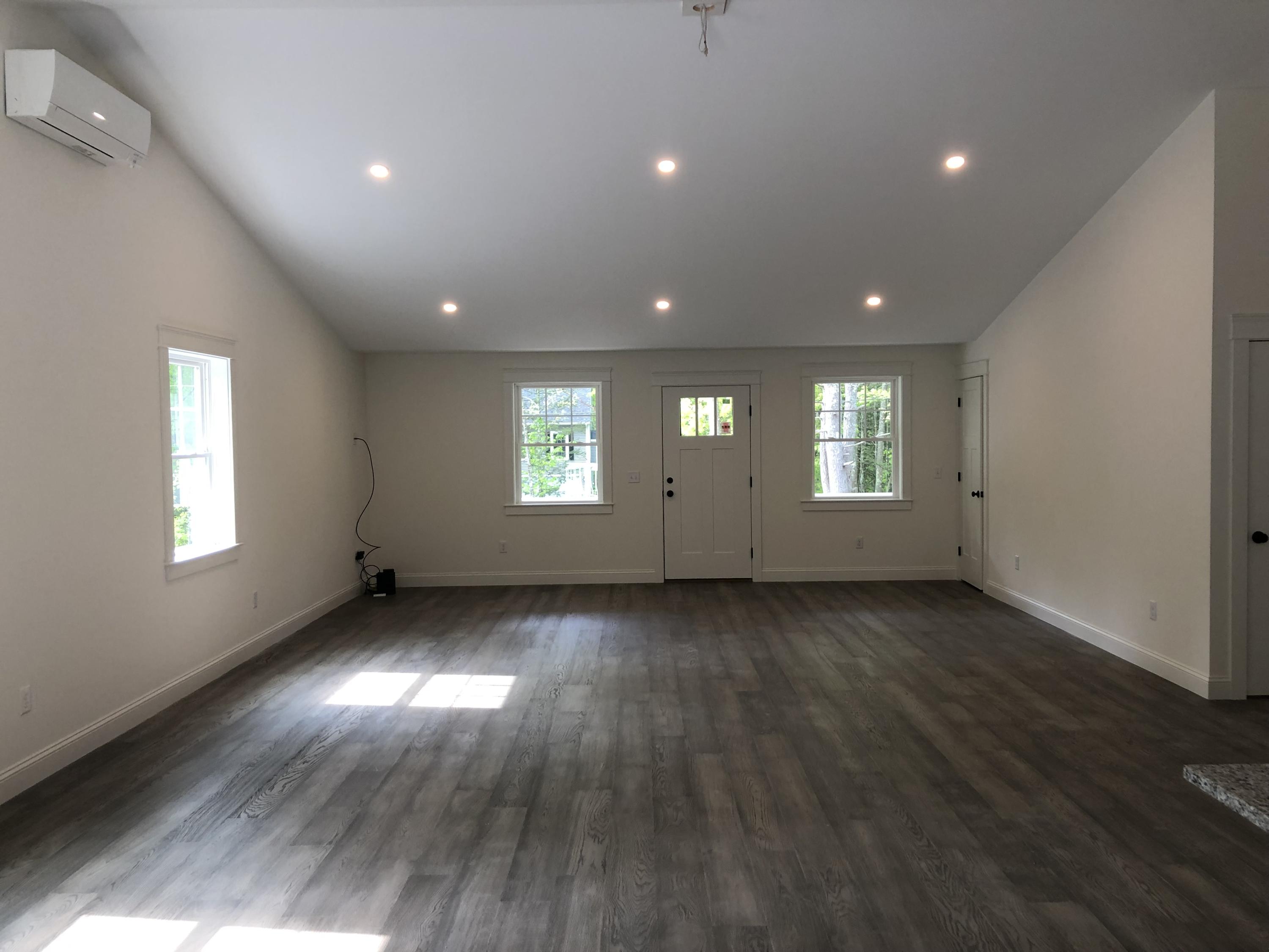 11 Ogunquit Road York, ME 03902 - Photo 5 of 16 IMG_9899