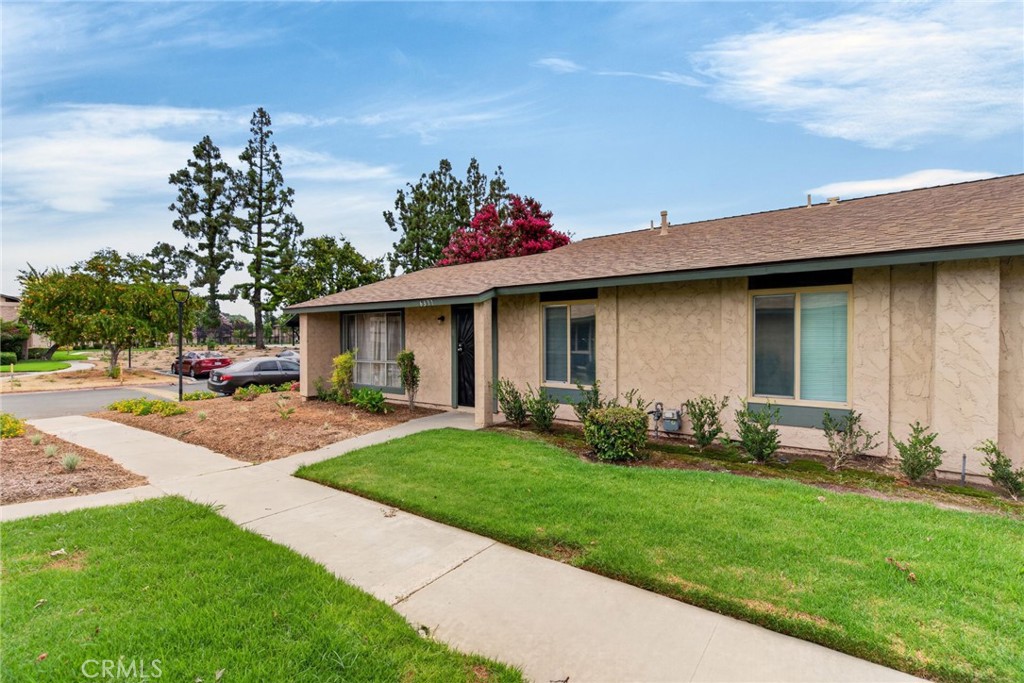 6377 La Mirada Way Riverside, CA 92504 - Photo 34 of 36 Gallery Image 34
