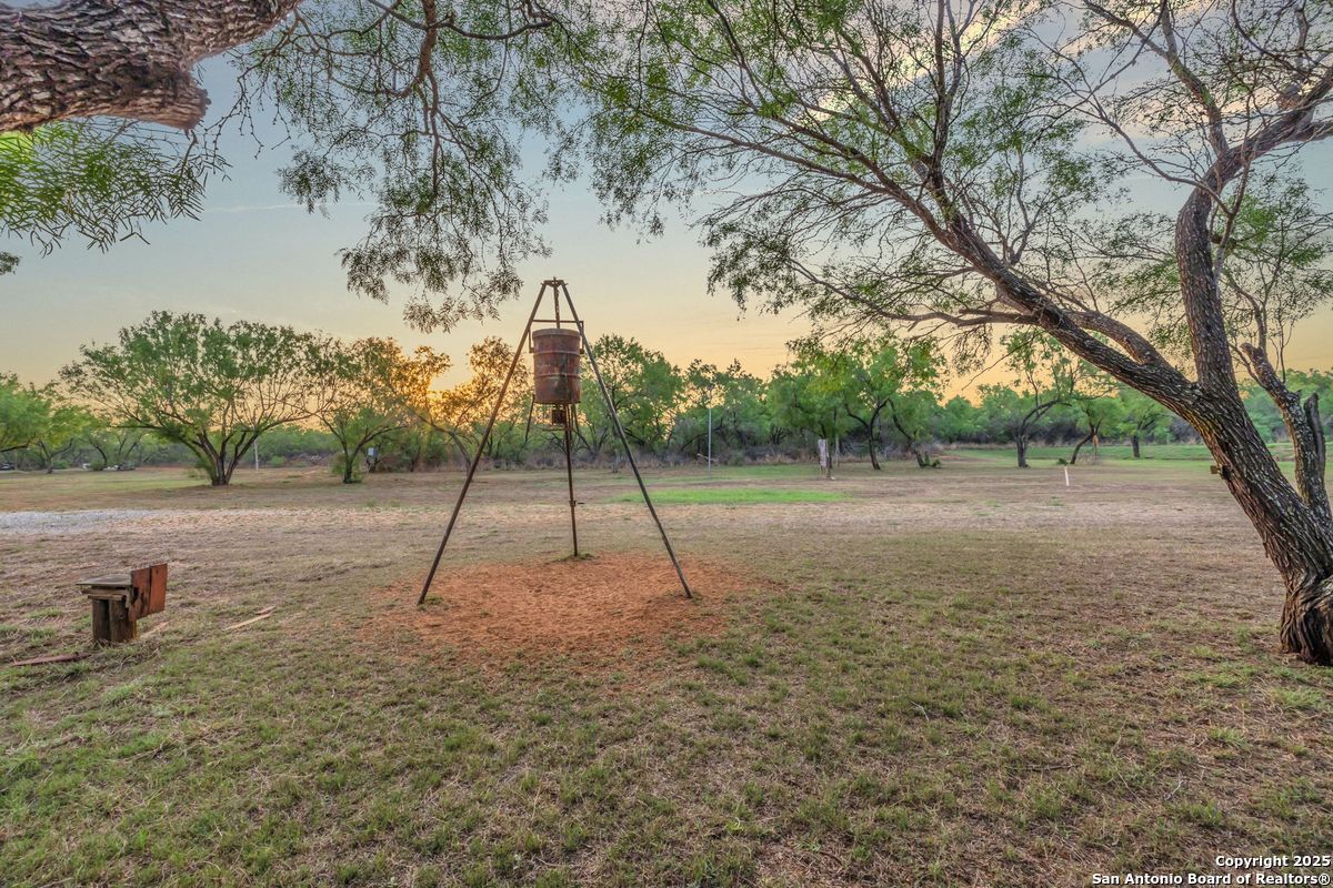 2654 Mathews Rnch Road Dilley, TX 78017 - Photo 21 of 39 a view of a park