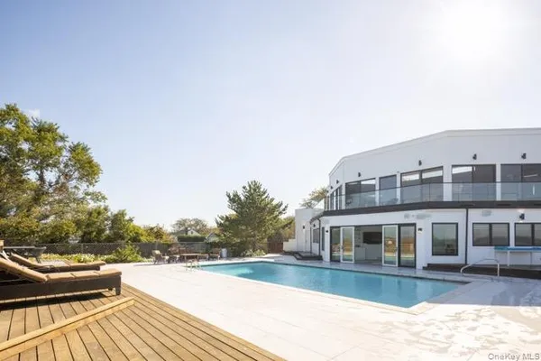 a view of a house with pool