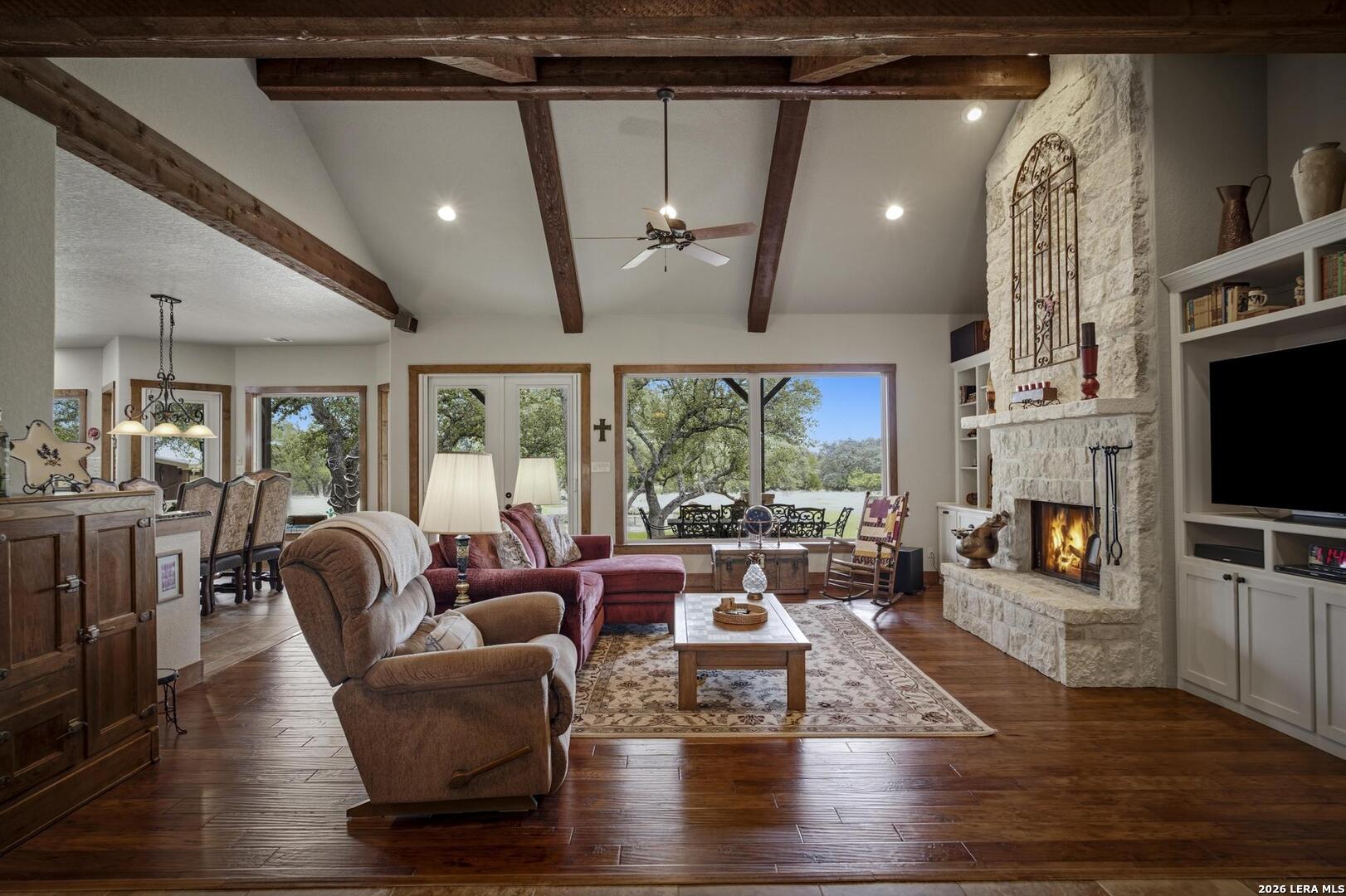 392 Rio Brazos Drive Boerne, TX 78006 - Photo 13 of 76