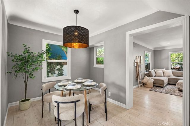 $915,000 | 114 East Woodbury Road, Altadena, CA 91001